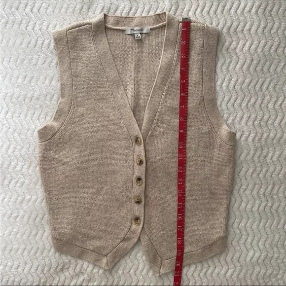 Madewell V-Neck Button-Front Sweater Vest - Picture 3 of 10